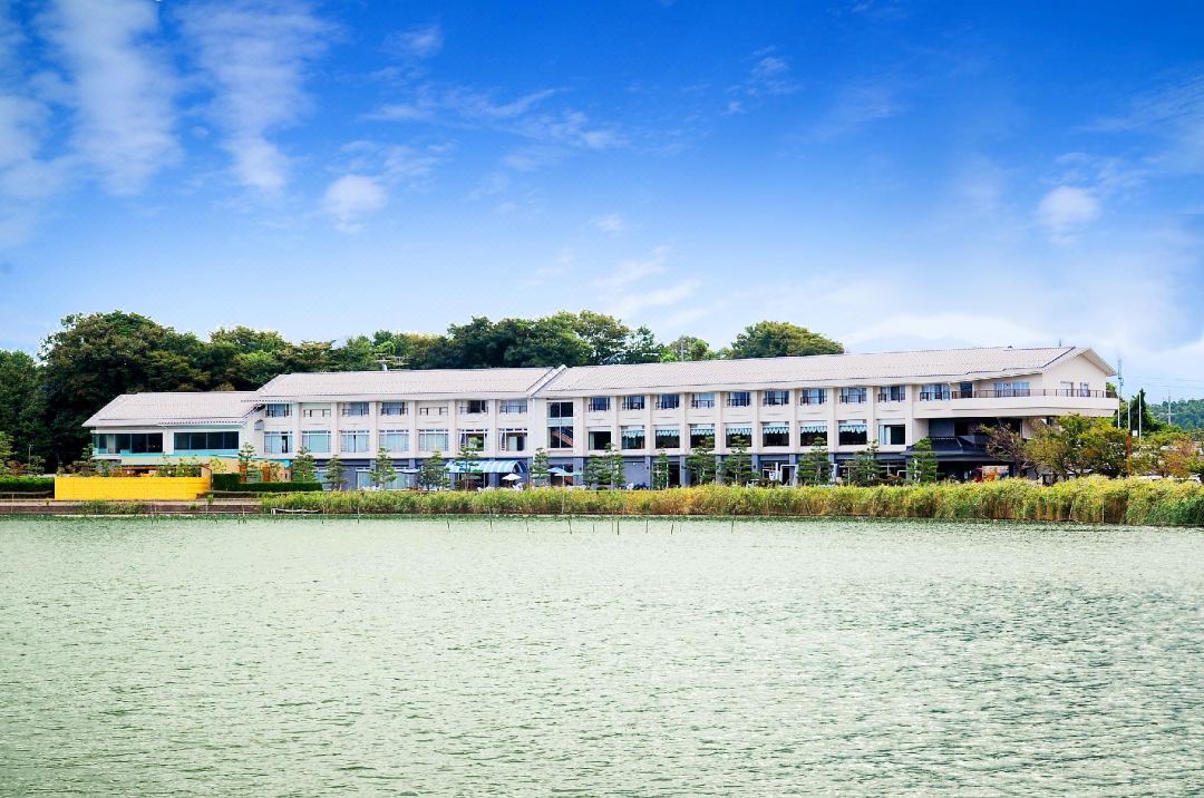 อะวะระกิตะงะตะ ออนเซน โคะฮันโซะ ฮะนะยุระอิ