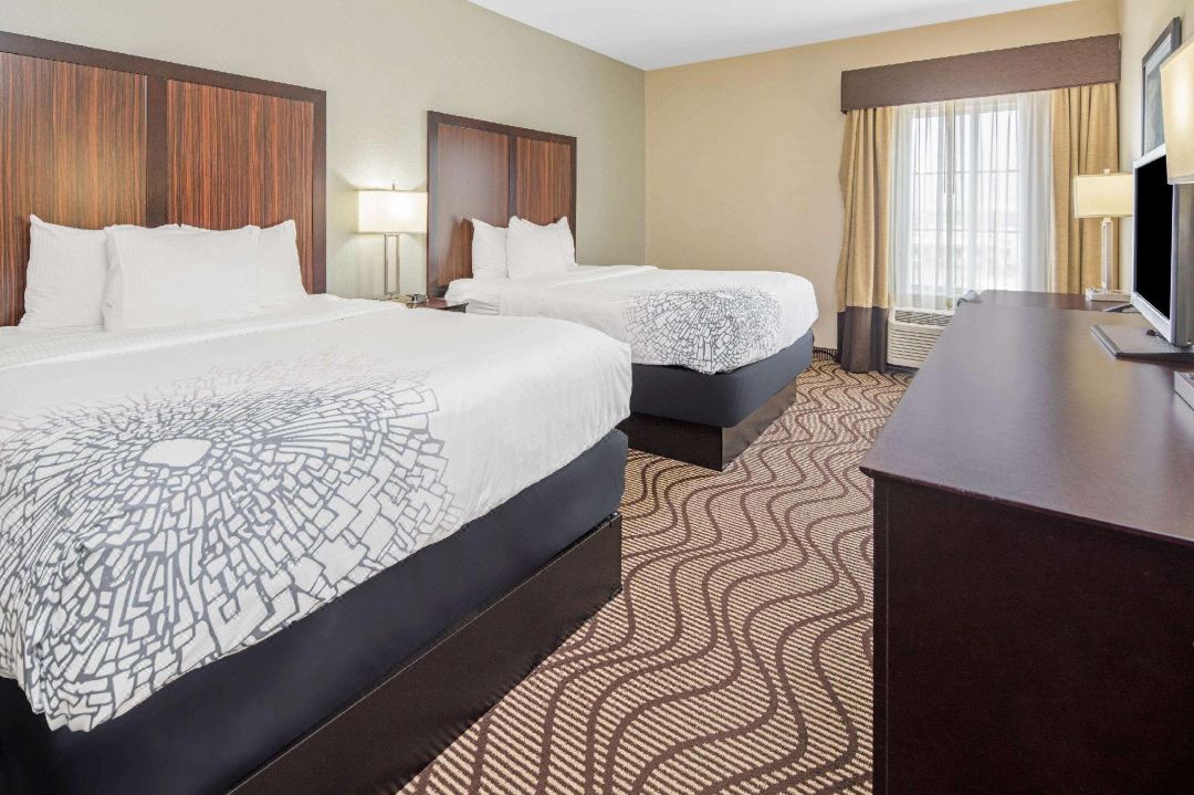 La Quinta Inn & Suites by Wyndham Gonzales La