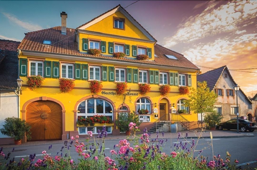Weinhotel / Gasthaus Zur Sonne