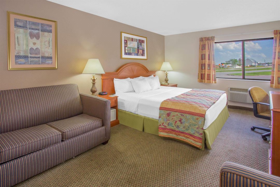 Days Inn by Wyndham Portage