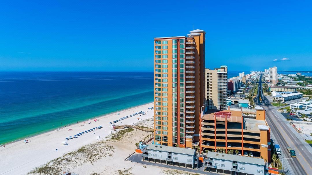 Phoenix Gulf Shores by Brett Robinson Vacations