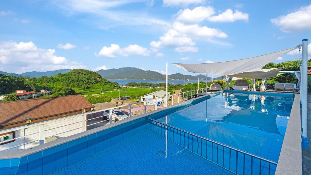 Namhae Hanuri Pension