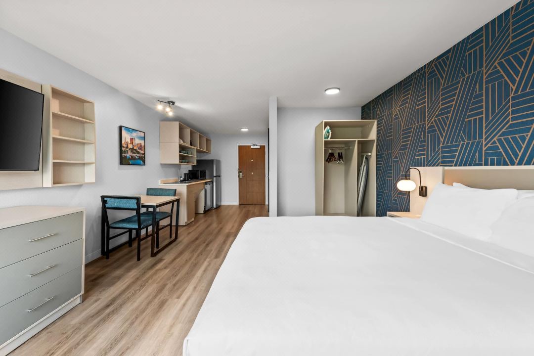 MainStay Suites Columbus North - Worthington
