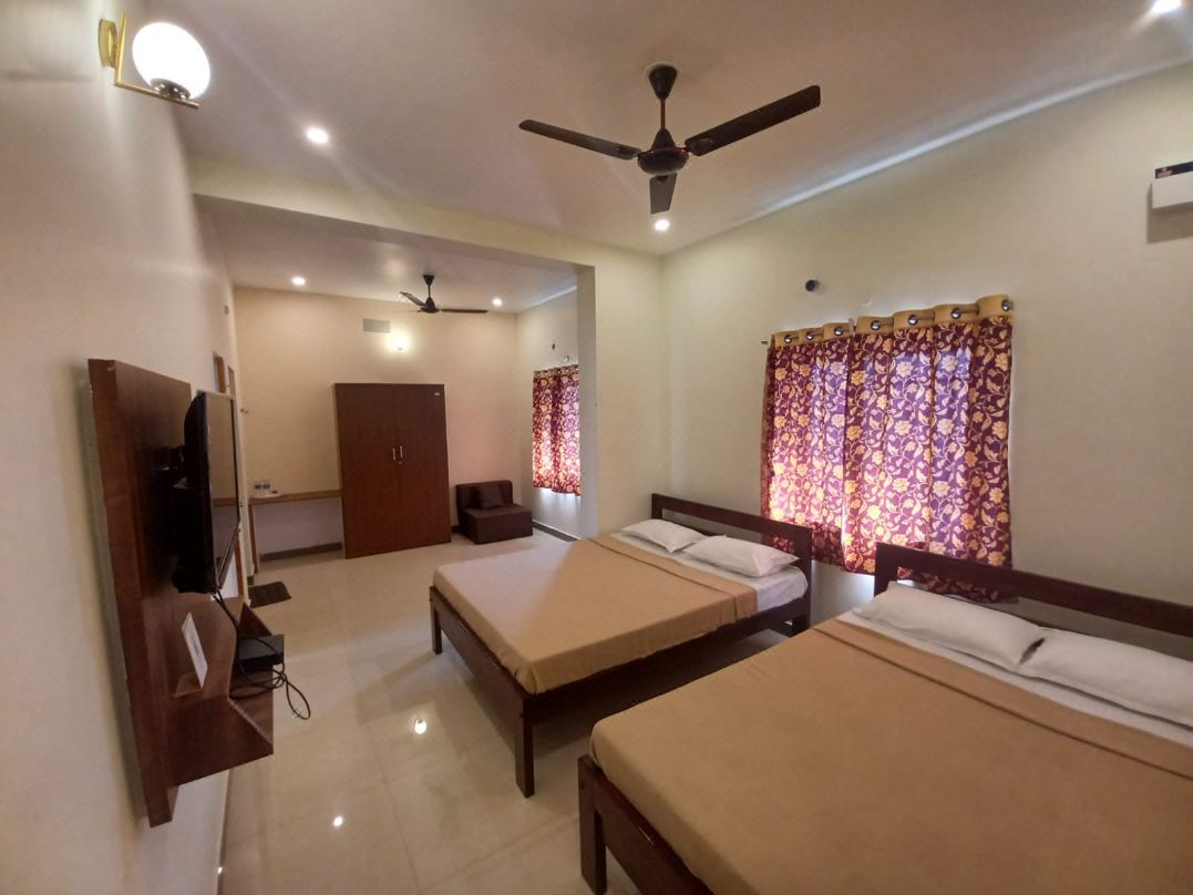 VR Inn , 900 Meters from Rock Beach