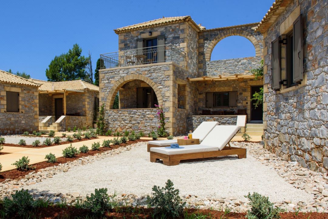 Calme Suites Mani