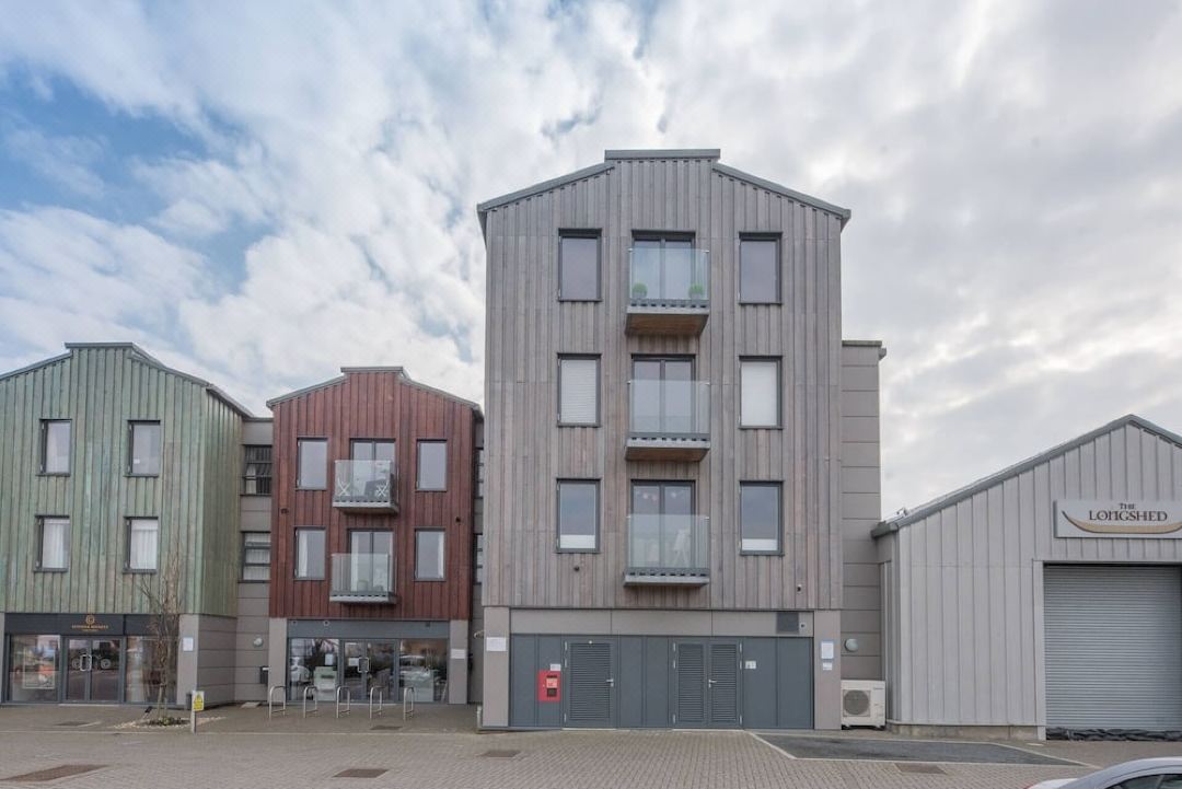 Woodbridge Penthouse