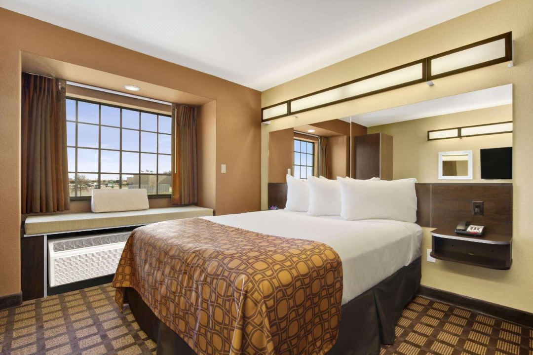Microtel Inn & Suites by Wyndham Buda Austin South