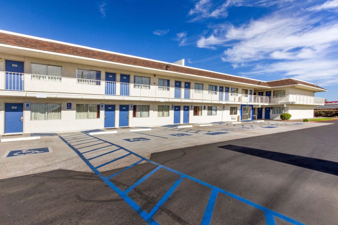 Motel 6 Phoenix, AZ - North Bell Road