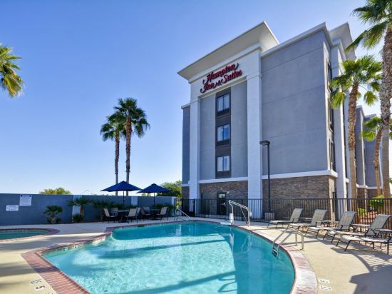 Hampton Inn & Suites by Hilton Yuma - Tap to explore photos