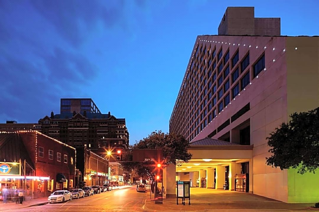 The Worthington Renaissance Fort Worth Hotel