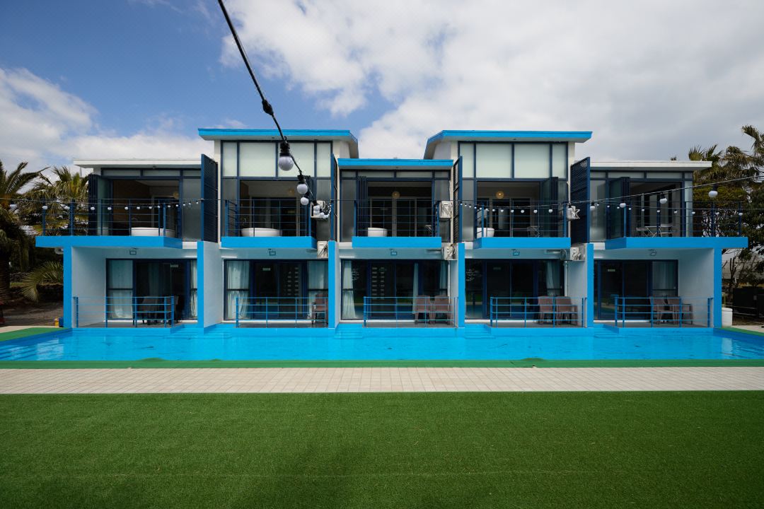 Seogwipo Coco Pool Villa