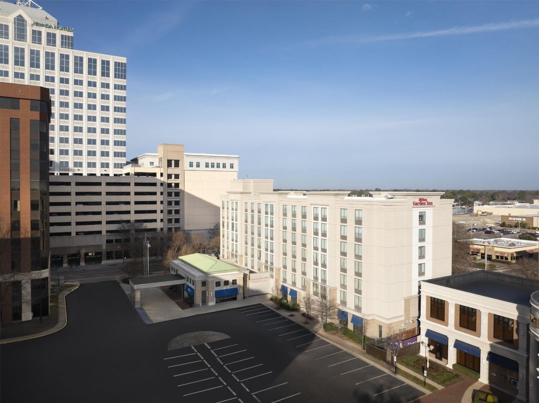 Hilton Garden Inn Virginia Beach Town Center