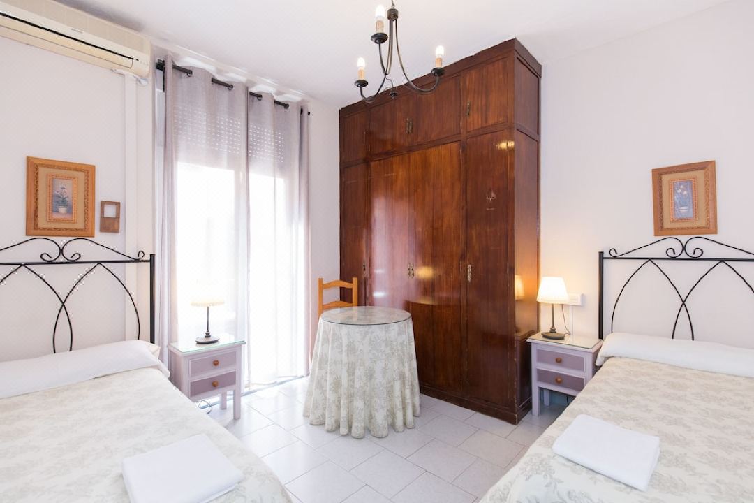 Pension Mesones