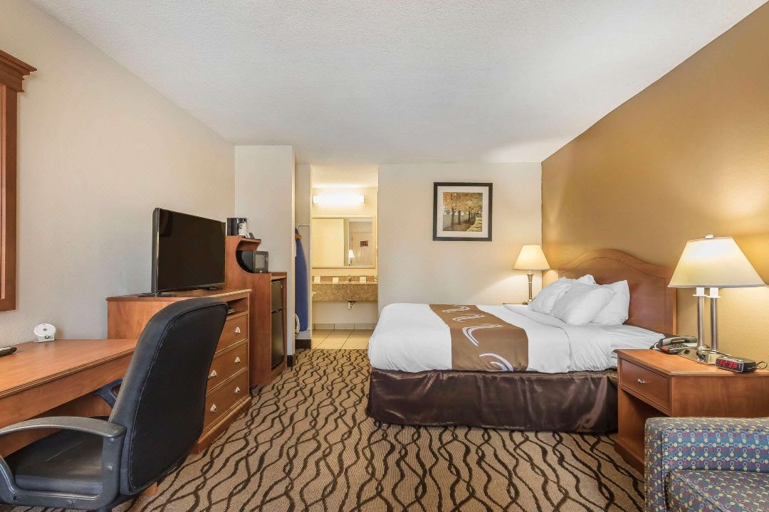The Riverstone Hotel