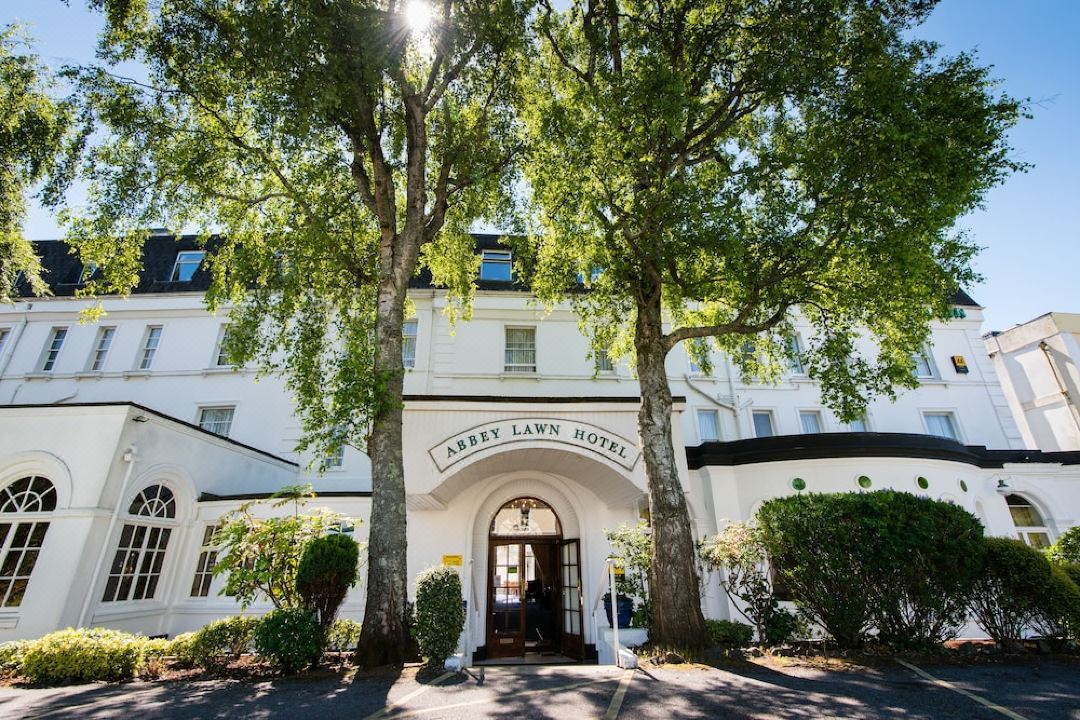 Abbey Lawn Hotel