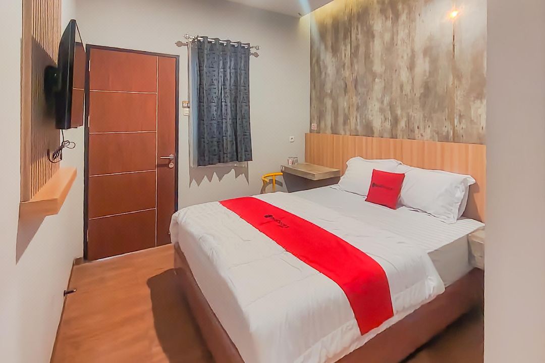 RedDoorz Syariah near Ponpes Hidayatullah Samarinda