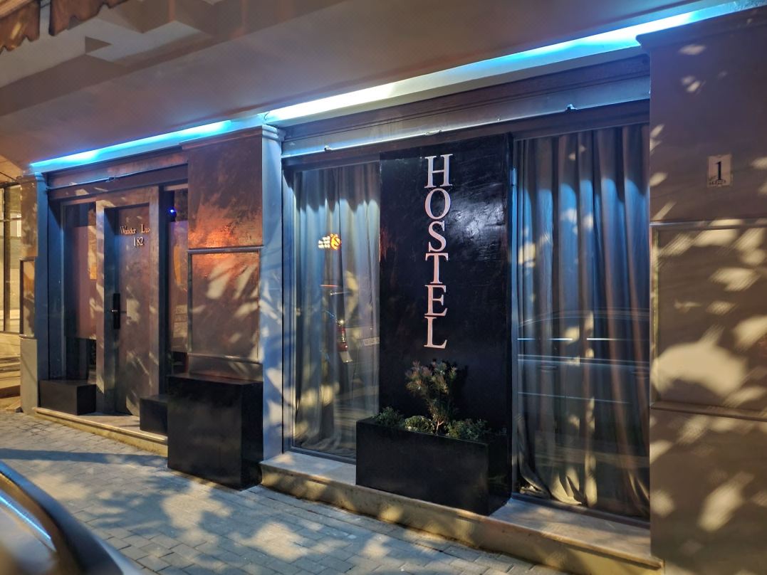 Wander Luxe