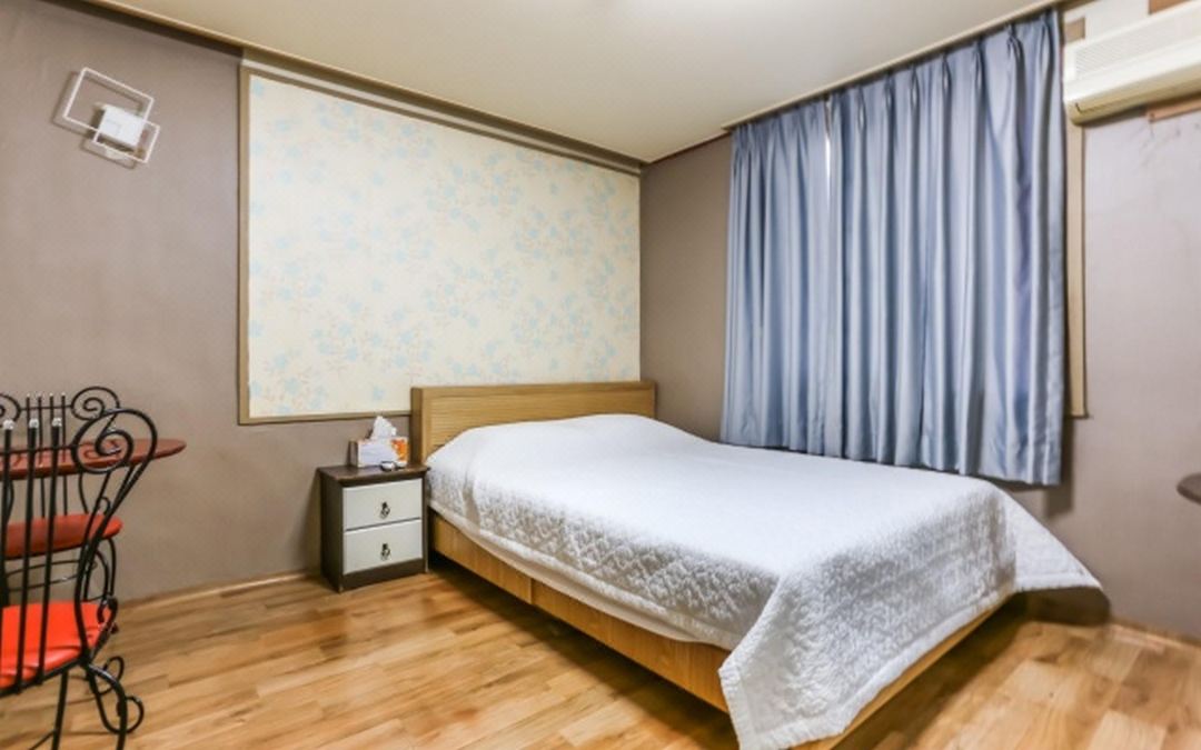 Seogwipo Roksan Motel