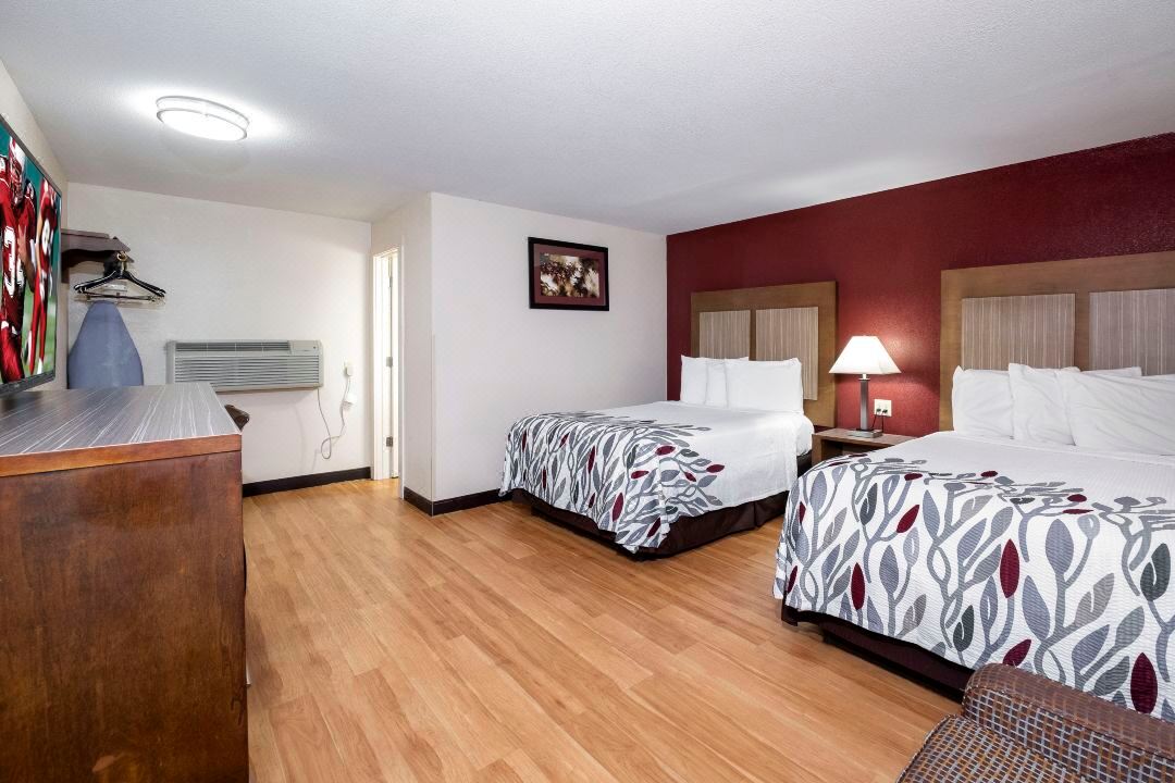 Red Roof Inn Neptune - Jersey Shore