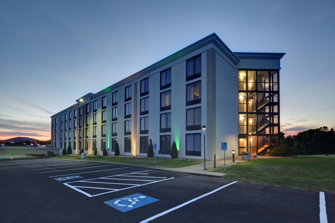 Holiday Inn STAUNTON CONFERENCE CENTER by IHG