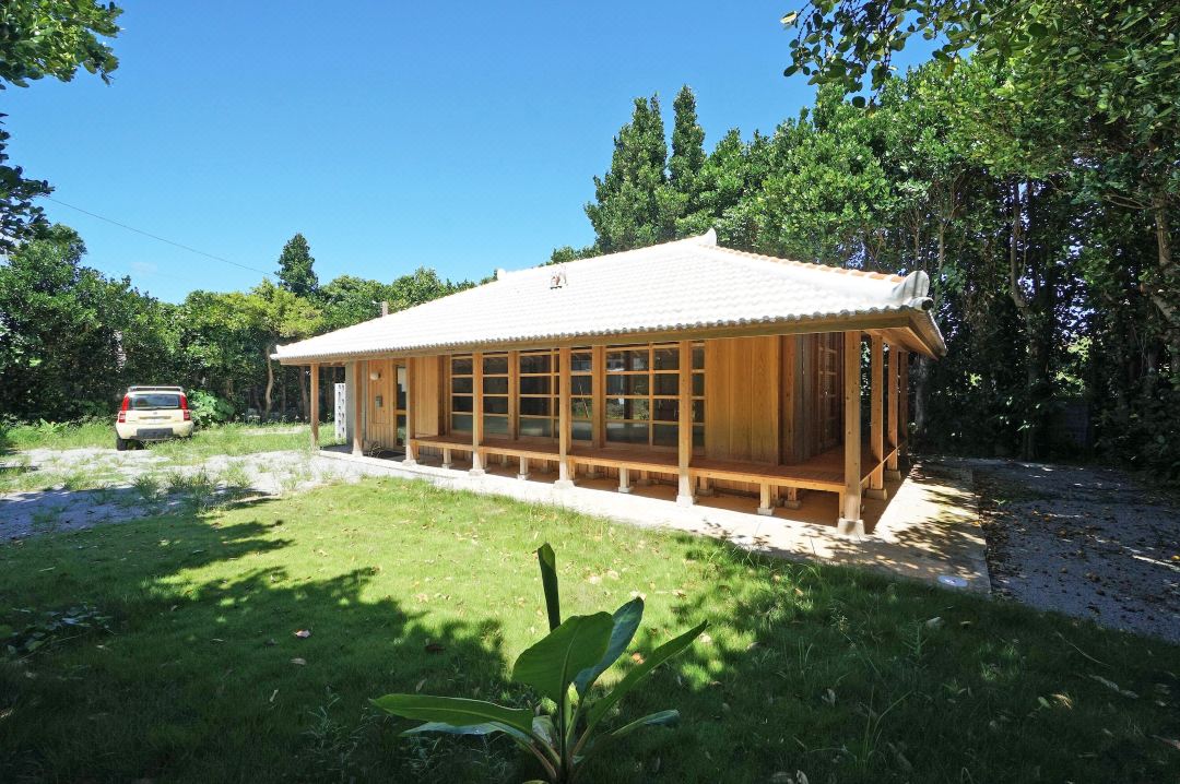 被福木包圍的家 SAVANGI/薩班吉沖繩古民家