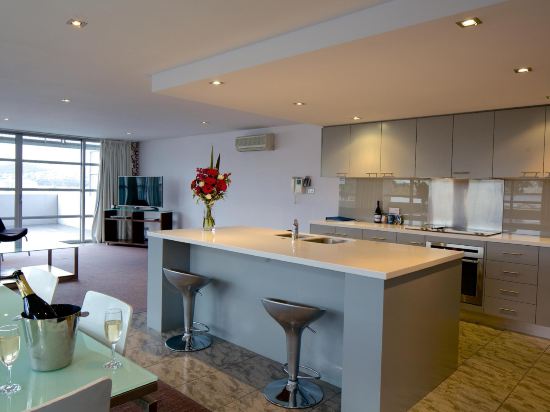Zero Davey Boutique Apartment Hotel - Tap to explore photos