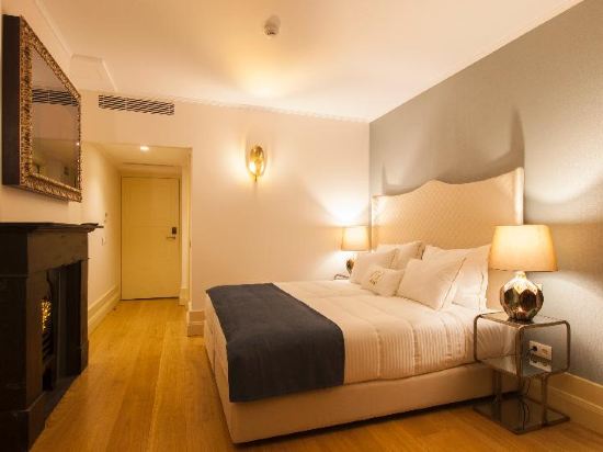 OCA Flores Hotel Boutique - Tap to explore photos