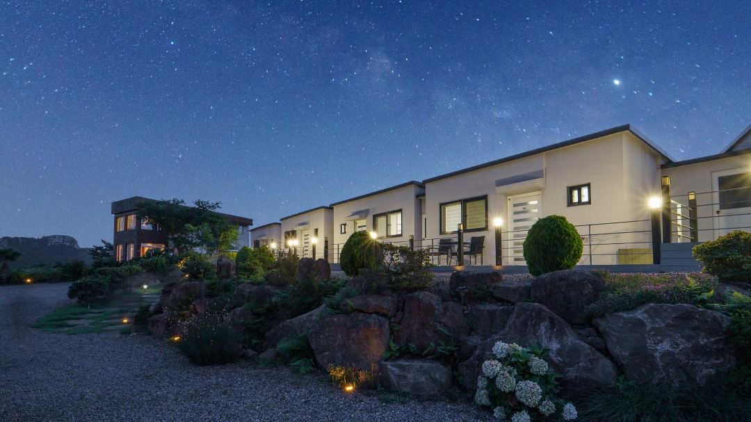 Jeju Joyhouse