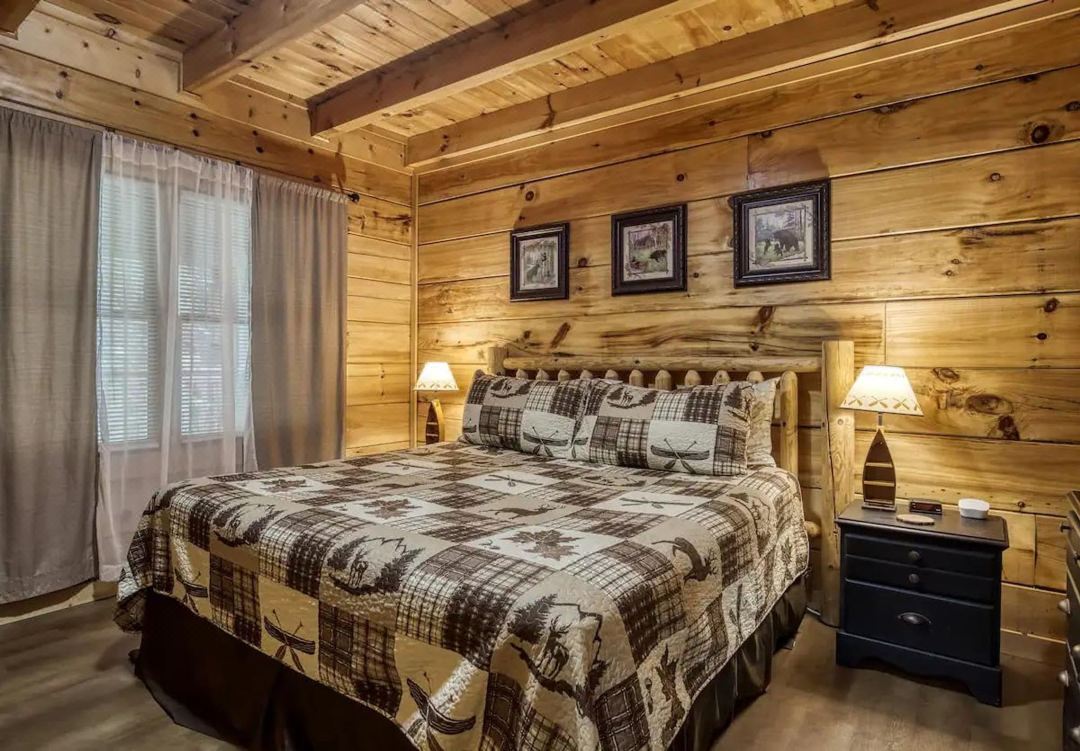 Lake Mountain Cabin w Pool Game Room Hot Tub