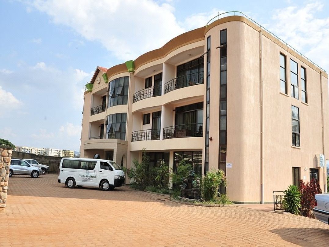 Five to Five Hotel