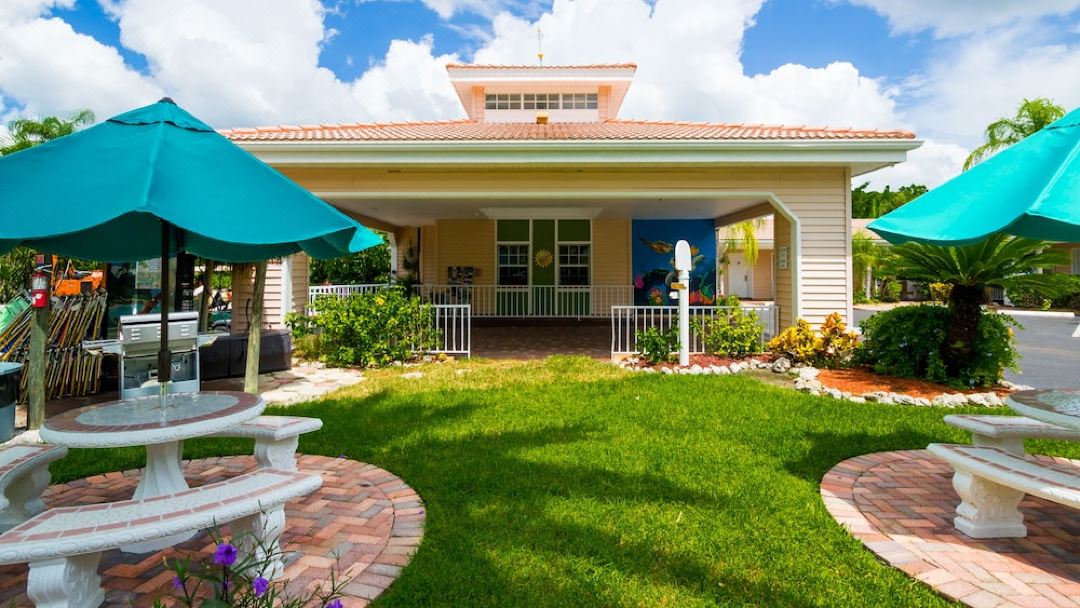 Tropical Beach Resorts - Sarasota