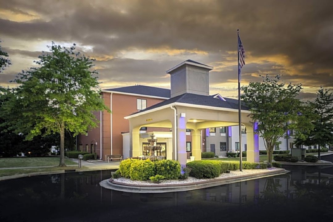 Holiday Inn Express Clayton (SE Raleigh)