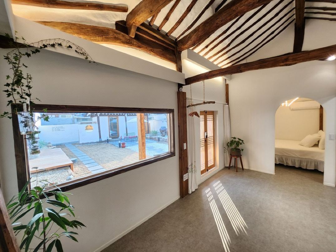 Jeonju Hanok Village Private House Haru Garden