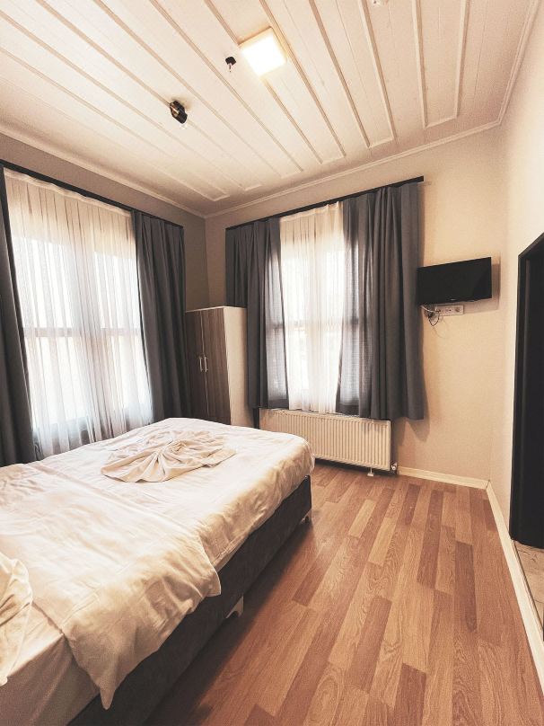 Piya Hostel
