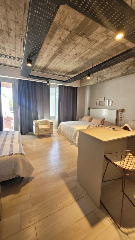 La Belle San Isidro Lofts