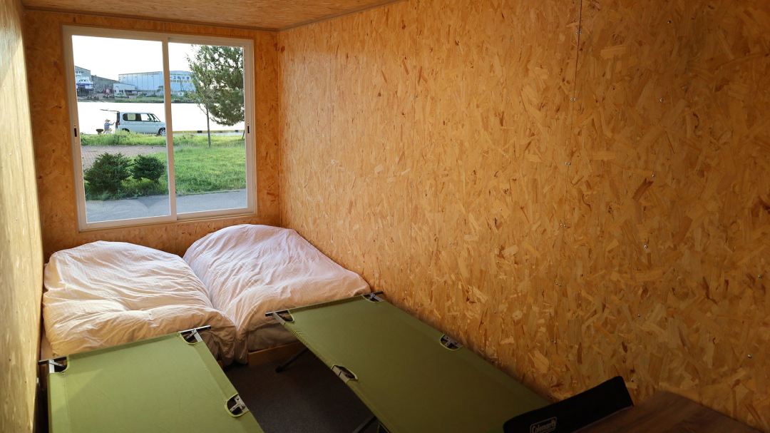 Sakatanto Container Hotel Camps