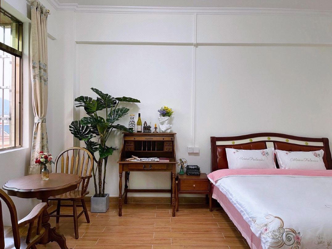 Woniuke Apartment (Zhaoshang South Lane)