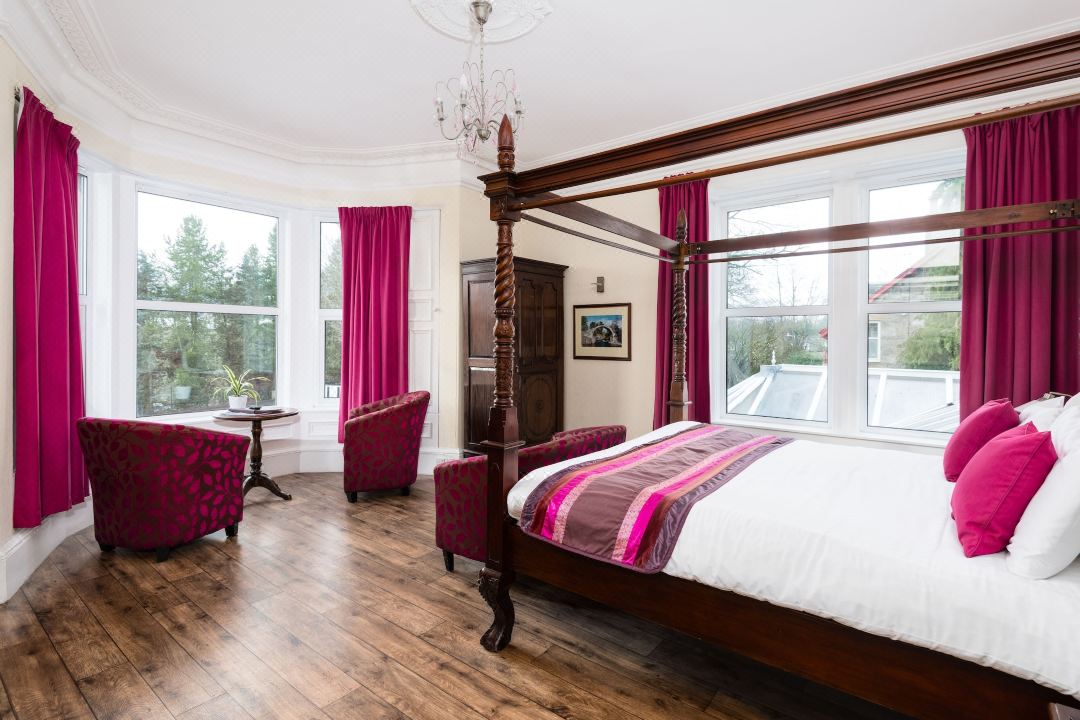 The Claymore Guest House and Apartments