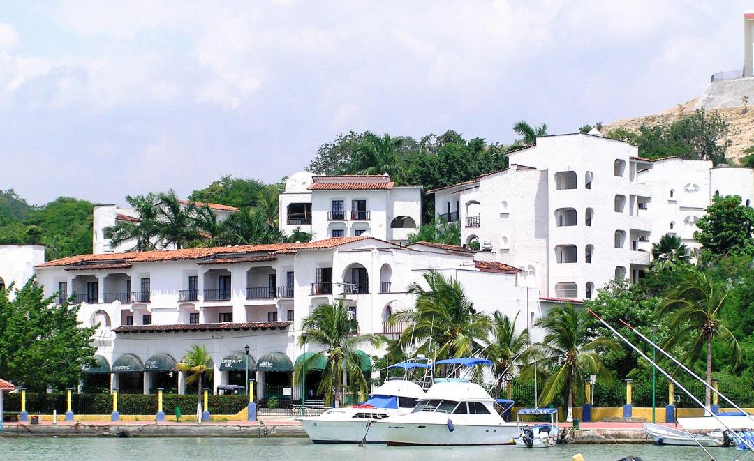 Hotel Marina Resort & Beach Club