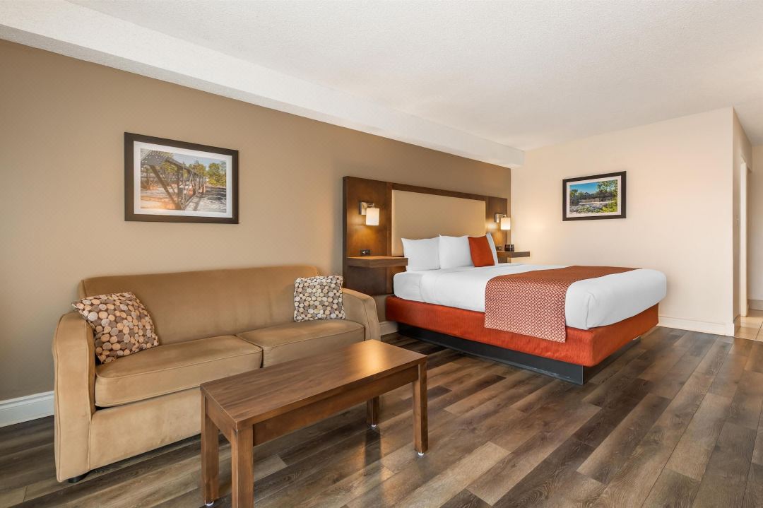 Best Western Smiths Falls Hotel