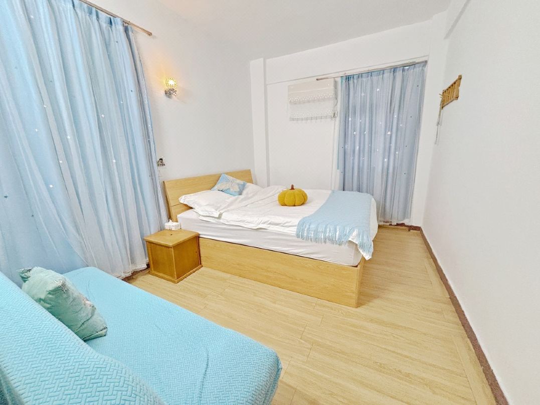 Nuanyang Ancient City Parking Lot Side Central Area Homestay (Kaiyuan Road)