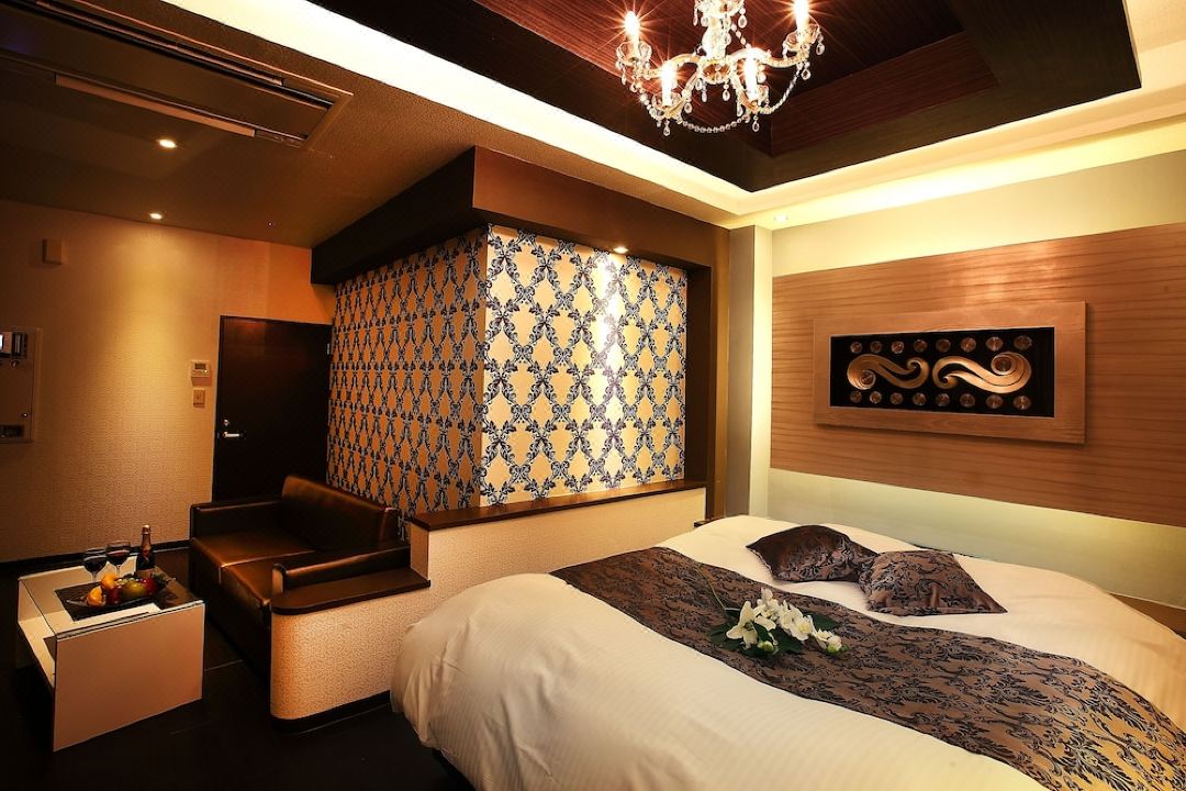 Hotel l'Eclair (Adult Only)