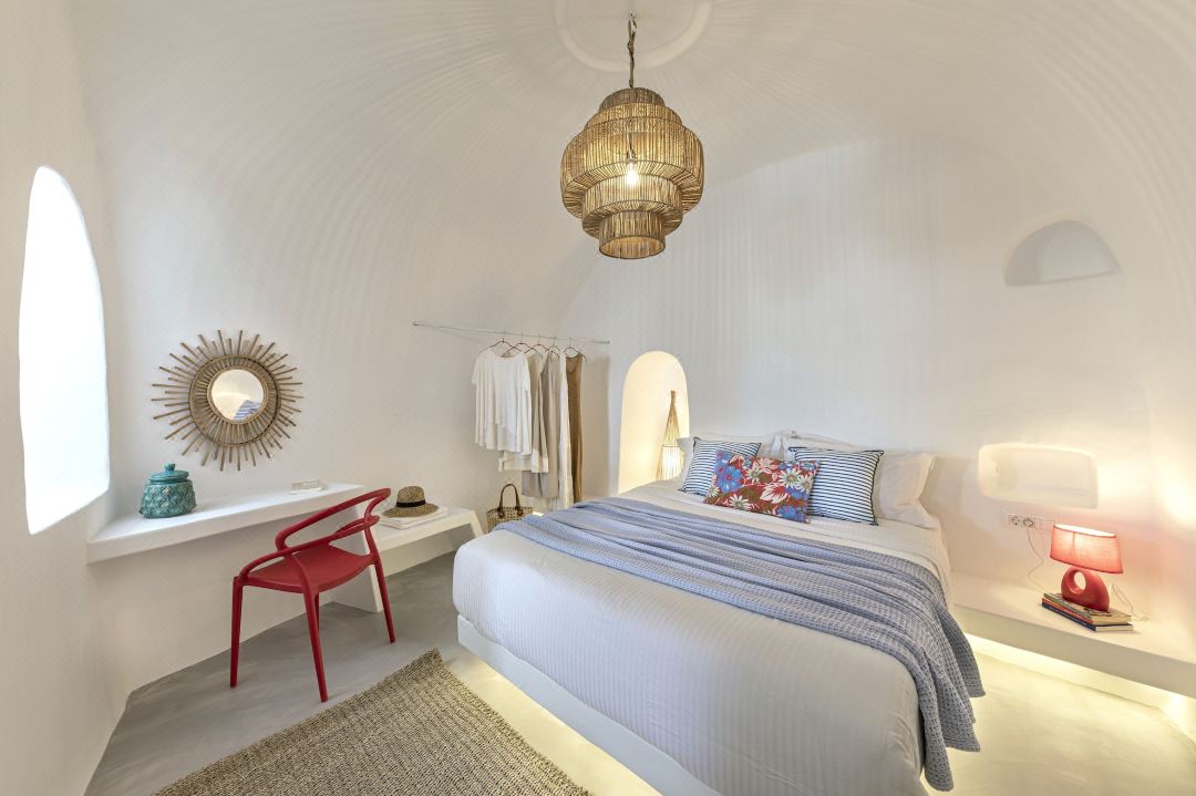 White Cave Villa by Caldera Houses