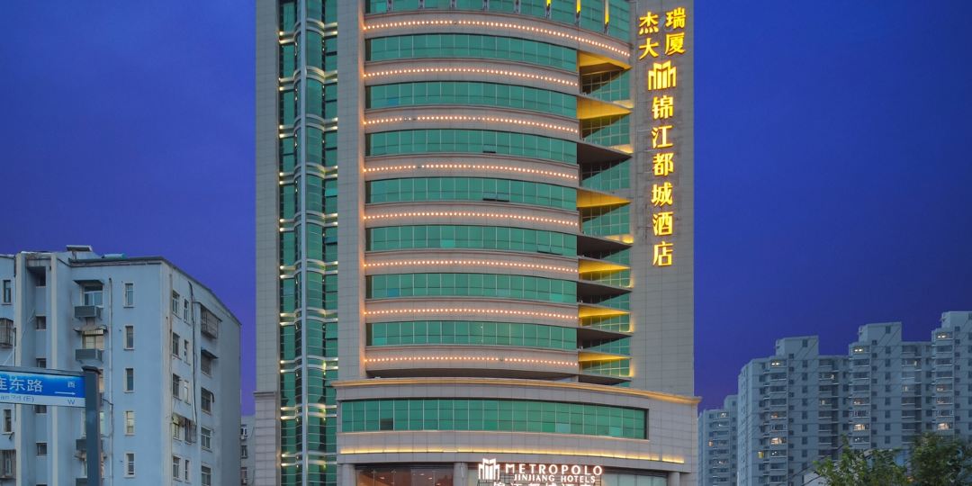 杰瑞海天酒酒店