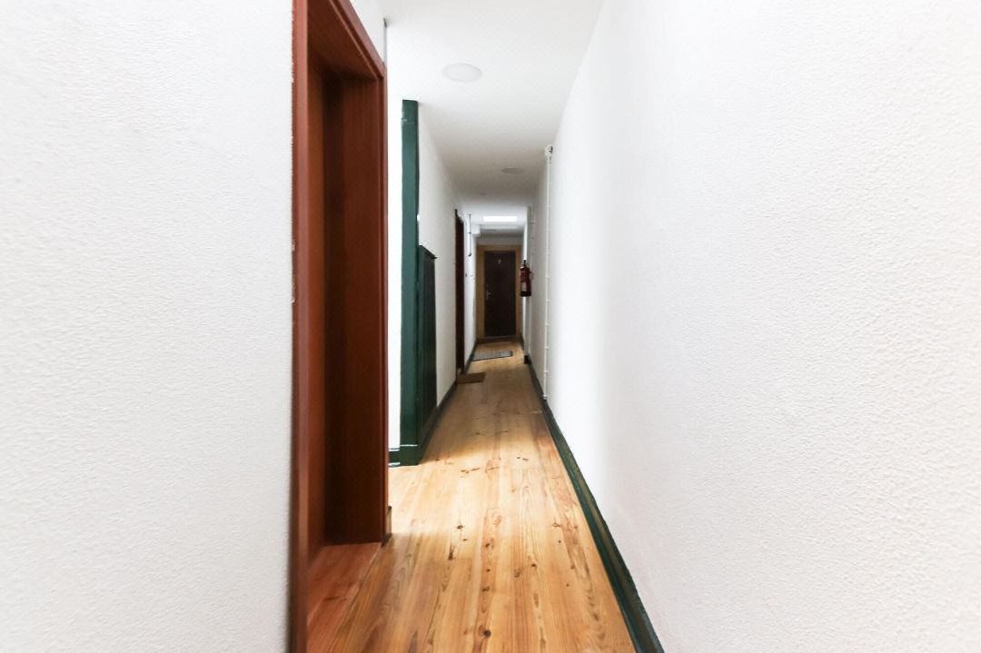 Charming Santos by Homing