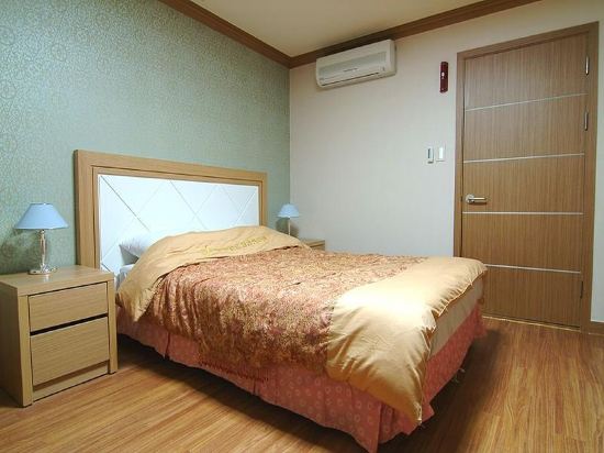 Juwangsan Spa Tourist Hotel - Tap to explore photos