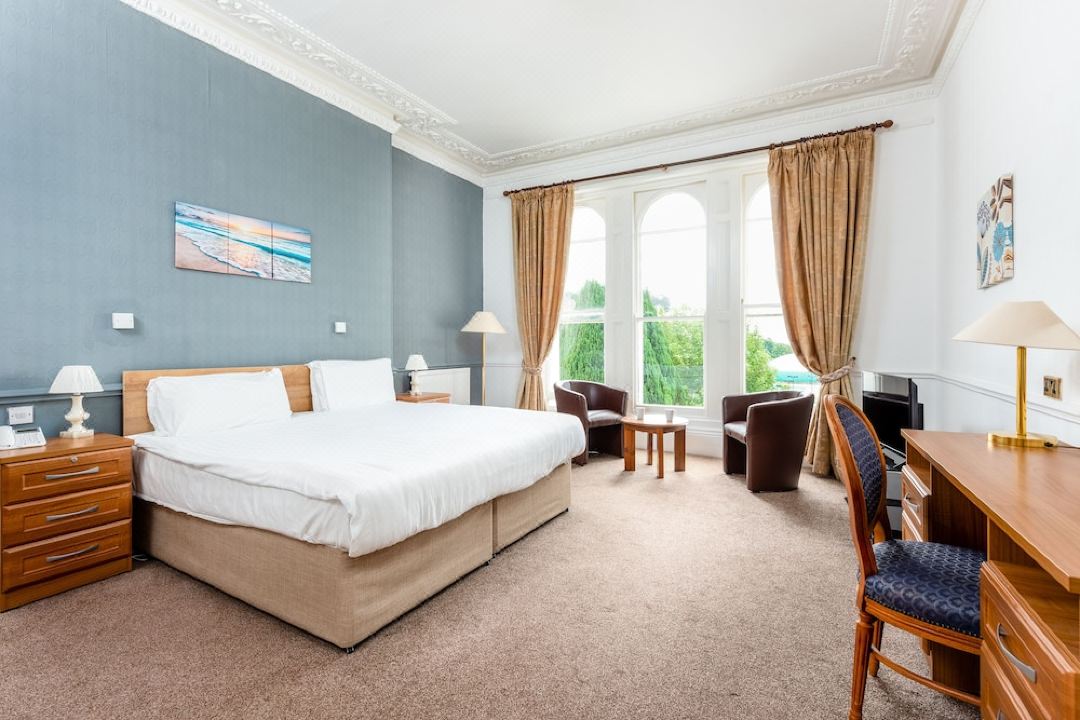 Abbey Lawn Hotel