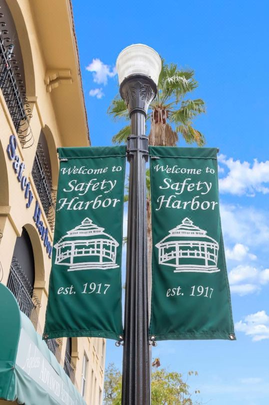 Canopy Cove Stunning 2BR Apt Heart of Downtown