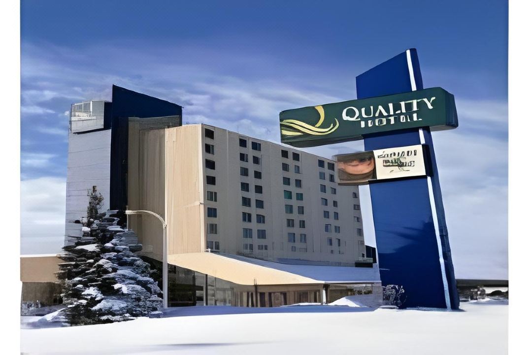 Paradise Inn & Conference Centre