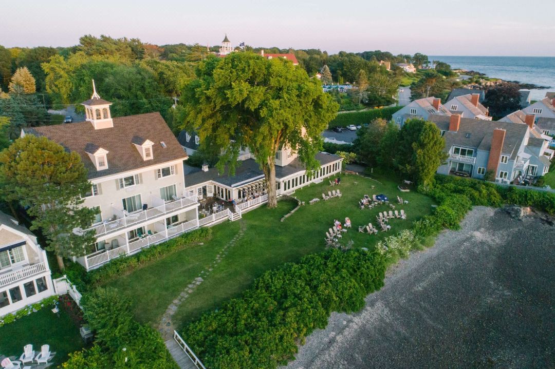 The Breakwater Inn & Spa